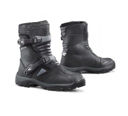 Enduro motorcycle boots, Trail model Adventure Low Dry by Forma black
